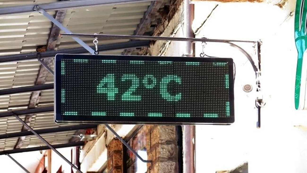 Καύσωνας: Οκτώ κλιματιζόμενες αίθουσες στην Αθήνα το Σάββατο (λίστα)